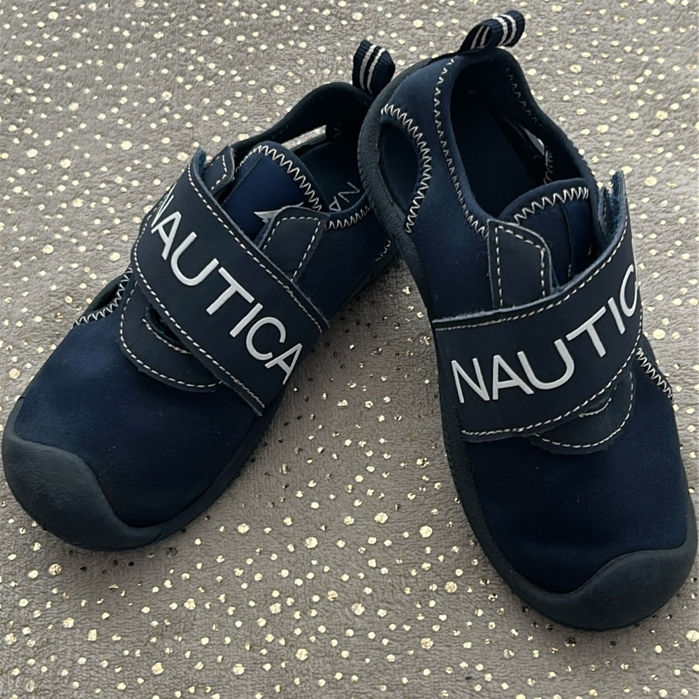 toddler water shoes
